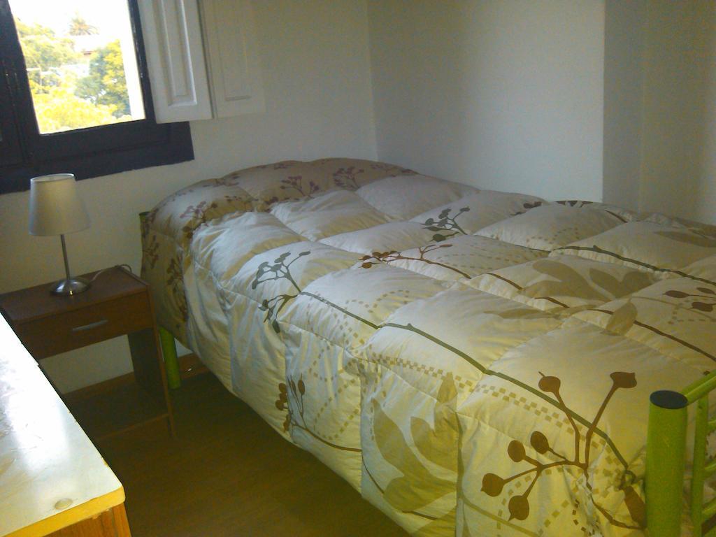 Hostal Barrio Italia Сантьяго Номер фото